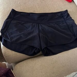 Lululemon Speed Up Short, dark blue size 8